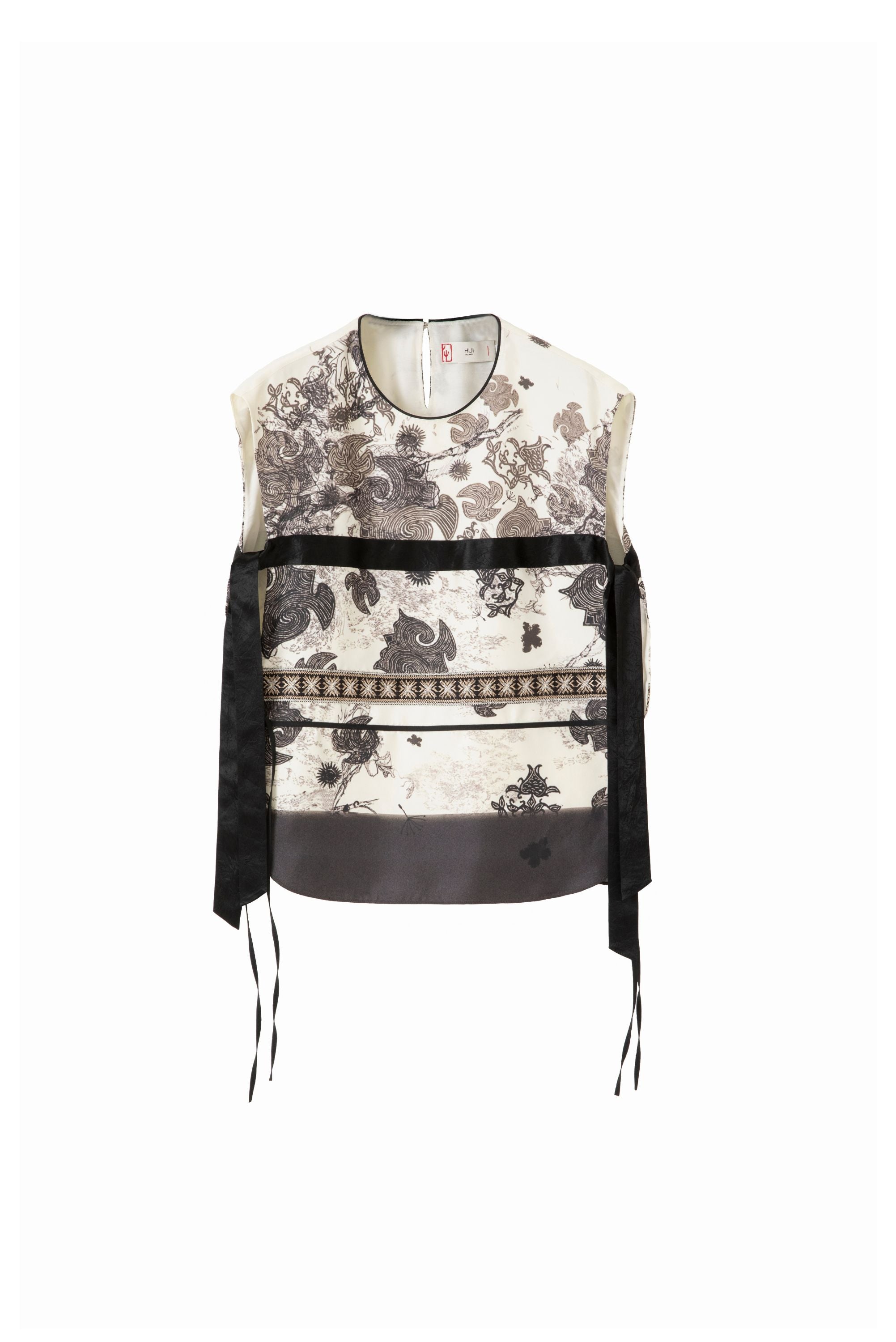 TOP IN SETA BIANCO E NERO