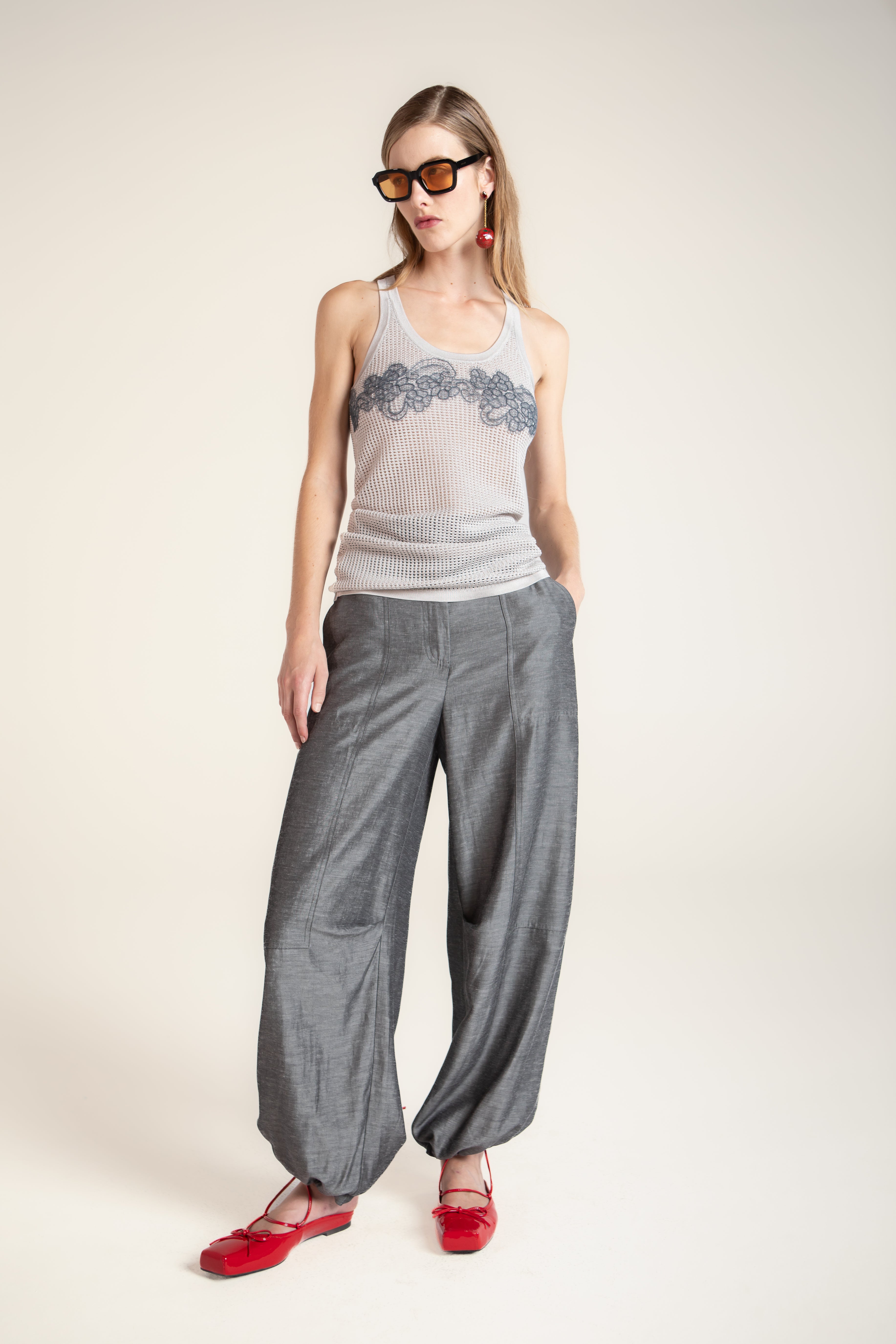 PANTALONE CON COULISSE COLORE GRIGIO