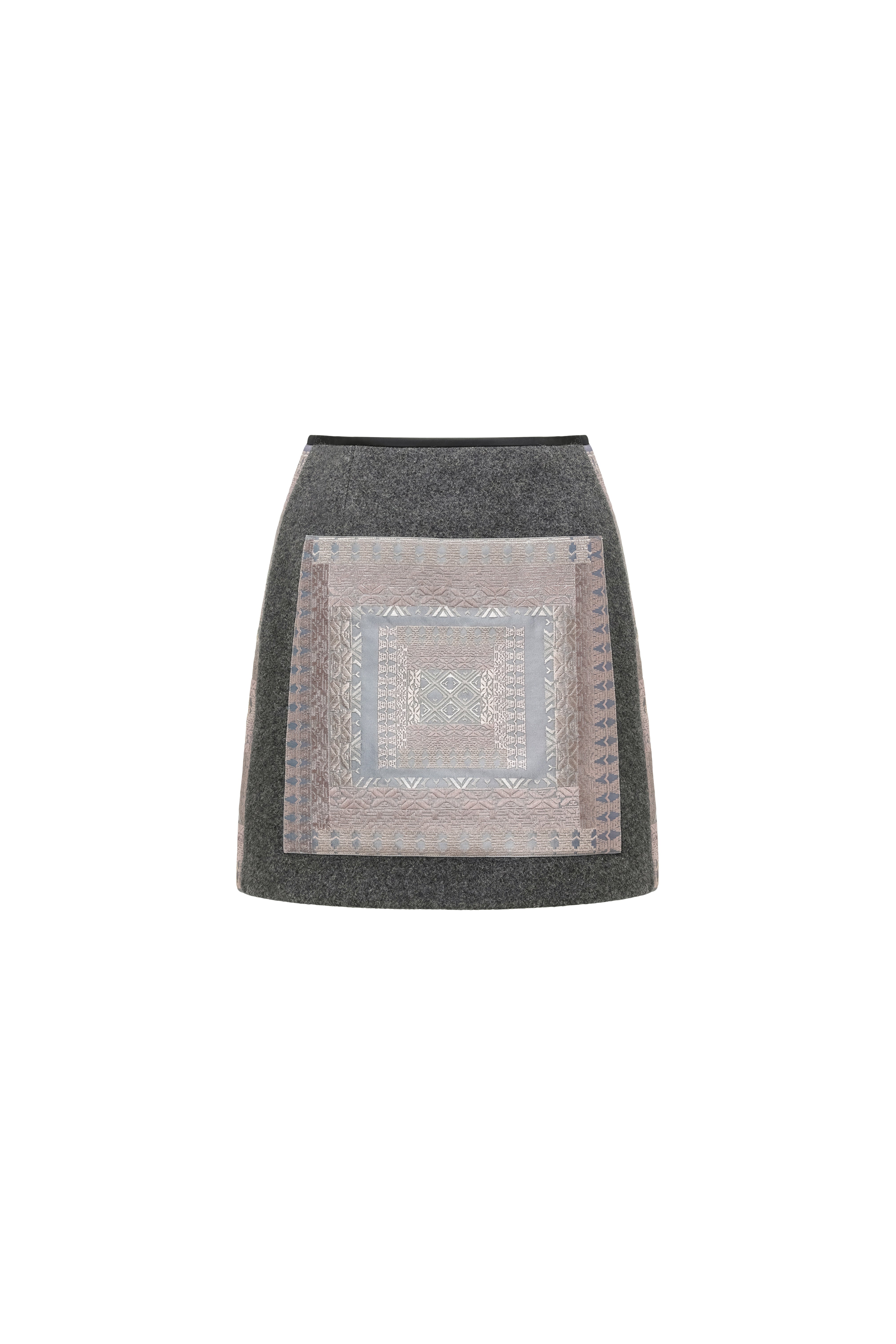 Hui Milano light grey short A-line skirt with square front decoration and geometric Miao embroidery, wool-polyamide blend for comfort and structure, elegant and versatile design, front view on white background.